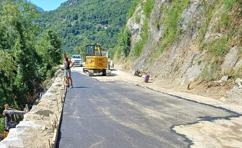 BORGOFRANCO D'IVREA - Riapre la strada provinciale di Chiaverano colpita ad aprile dall'ondata di maltempo - FOTO
