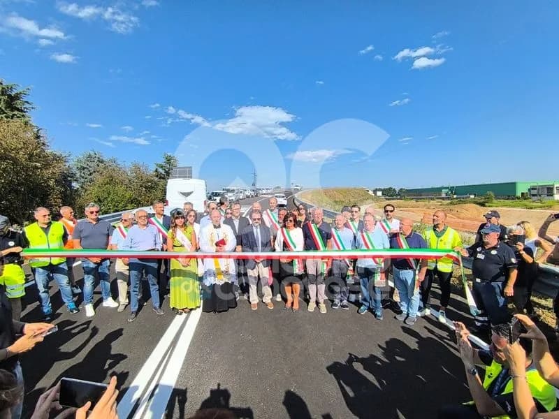 CALUSO - Aperta da oggi la variante di Arè sulla statale 26: attesa da decenni è costata oltre 15 milioni di euro - FOTO e VIDEO