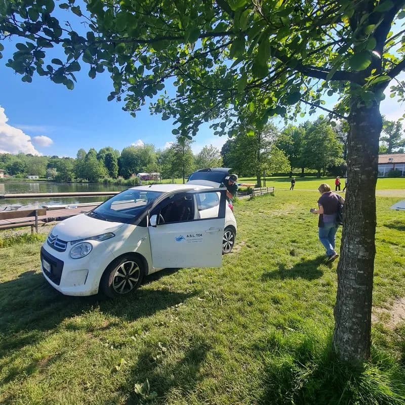 CANDIA CANAVESE - Moria di carpe nel lago, il sindaco Mottino: «Le acque non sono inquinate»