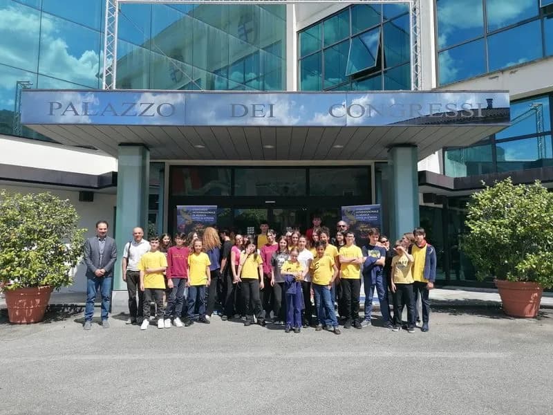 CASCINETTE D'IVREA - I giovani musici dell'orchestra Suzuki trionfano al concorso internazionale Città di Stresa - FOTO