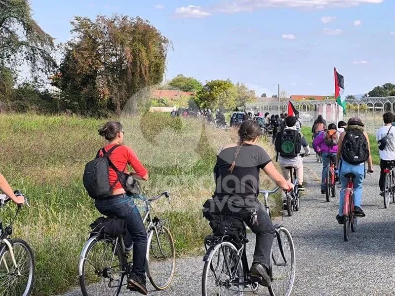 CASELLE - Assalto all'aeroporto: chiesti gli arresti domiciliari per 18 militanti antagonisti