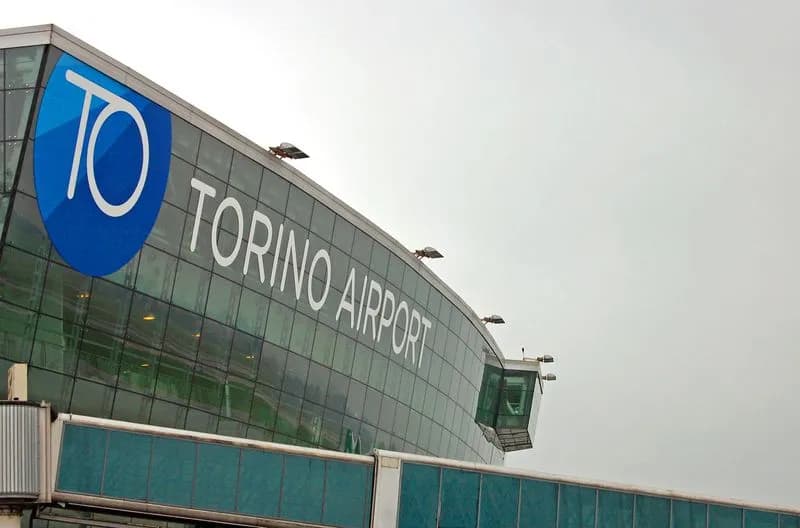 CASELLE - Arrivati in aeroporto i tre attivisti della «Flotilla»