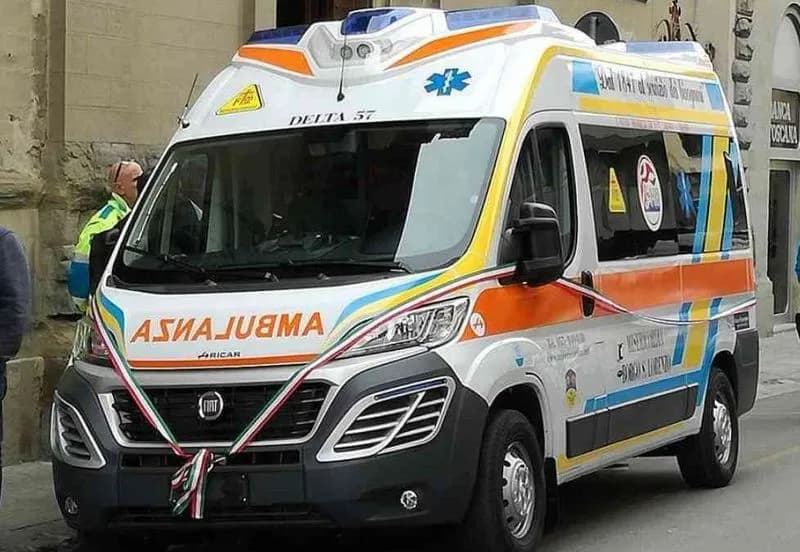 CASTELLAMONTE - Un'ambulanza per l'Ucraina in memoria del cavalier Adriano Goglio