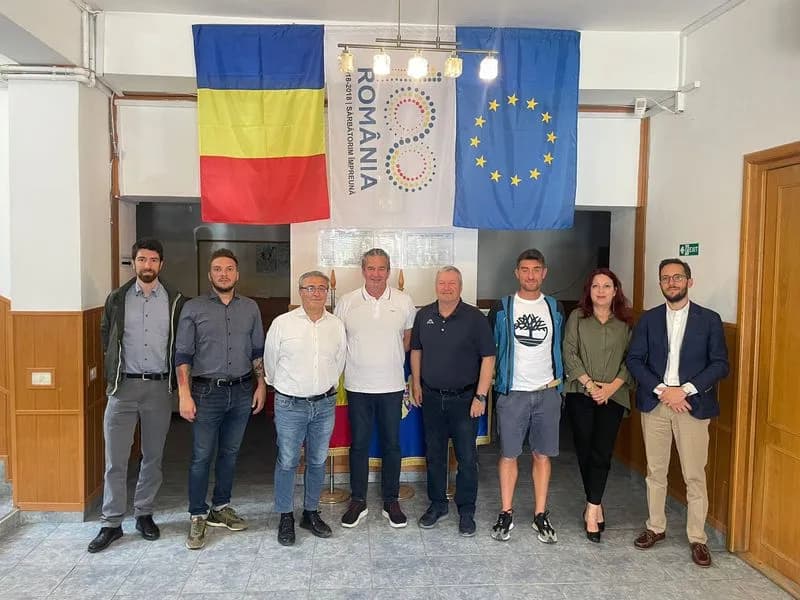 CASTELLAMONTE - Il sindaco e una delegazione di assessori e consiglieri in visita a Greci, in Romania - FOTO