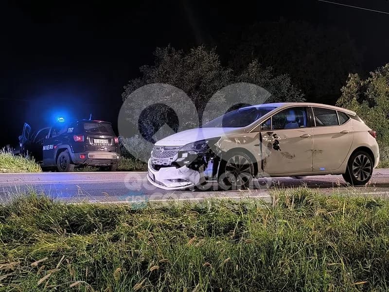 CASTELLAMONTE - Incidente a Spineto, tre feriti: un'auto è finita nei campi - FOTO e VIDEO