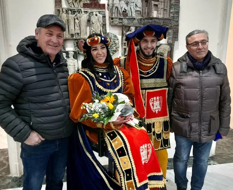 CASTELLAMONTE - Carnevale, Marina e Cristian sono Pignatera e Primo Console: «Un sogno realizzato. Tutto nella vita si può fare» - FOTO