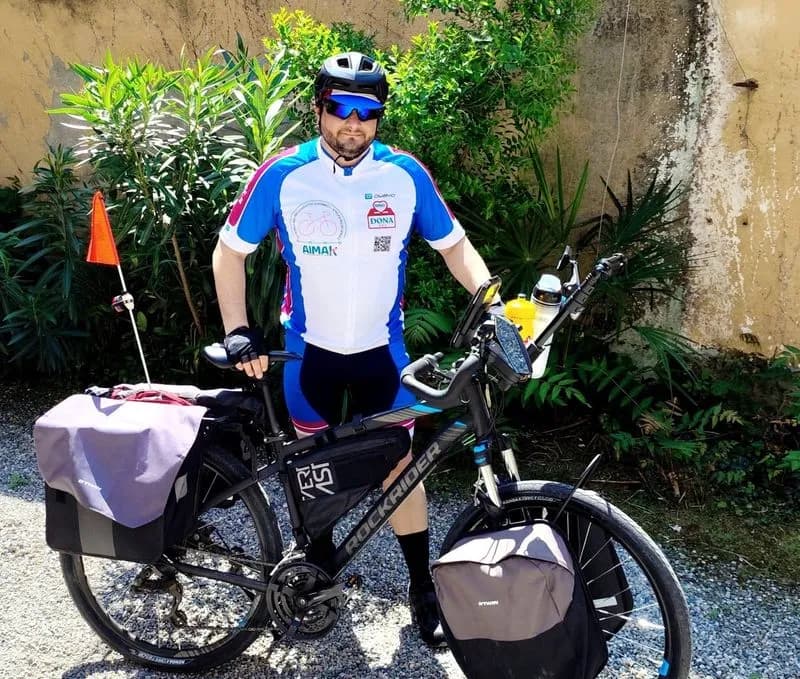 CASTELLAMONTE - Dal Piemonte alla Puglia in bici per far conoscere la malattia di Kennedy: ecco il grande viaggio di Robert - FOTO