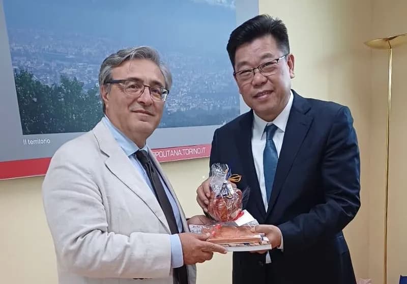 CASTELLAMONTE - I rapporti con la Cina si fanno sempre più solidi
