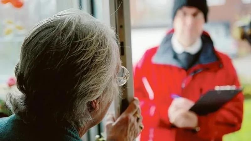 CASTELNUOVO NIGRA - Falsi tecnici Smat in azione, la sindaca: «Non sono veri incaricati e non si sta chiudendo nessuna strada»