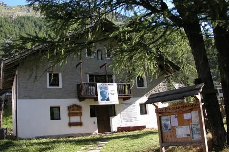 CERESOLE REALE - Chiude la biblioteca della montagna «Gianni Oberto»: non ci sono soldi per i lavori alla «Cà dal Meist»