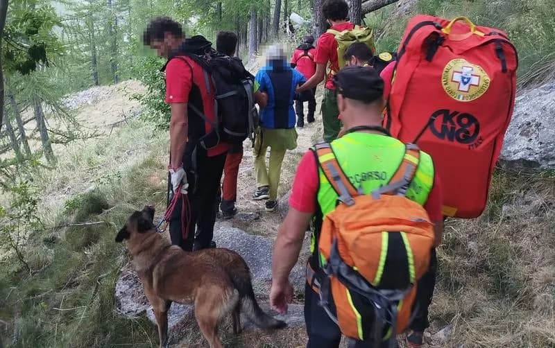 CERESOLE REALE - Salvata dal soccorso alpino un'escursionista dispersa sul sentiero della Cà Bianca