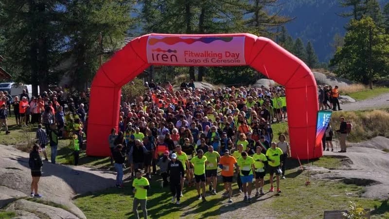 CERESOLE REALE - Più di 500 persone alla quarta edizione dell'Iren Fitwalking Day sul lungo lago