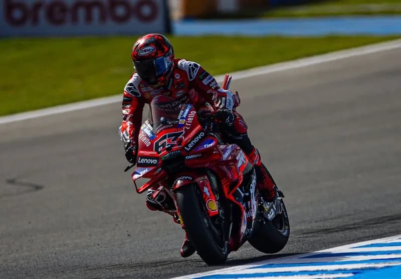 MOTO GP - Pecco Bagnaia non ingrana: è solo terzo nella sprint race a Jerez