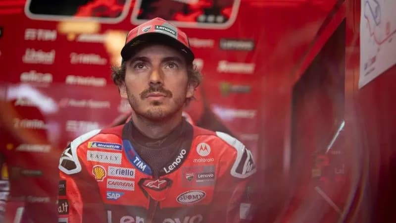 MOTO GP - Pecco Bagnaia davanti allo specchio: un campione alla «stagione del dubbio»