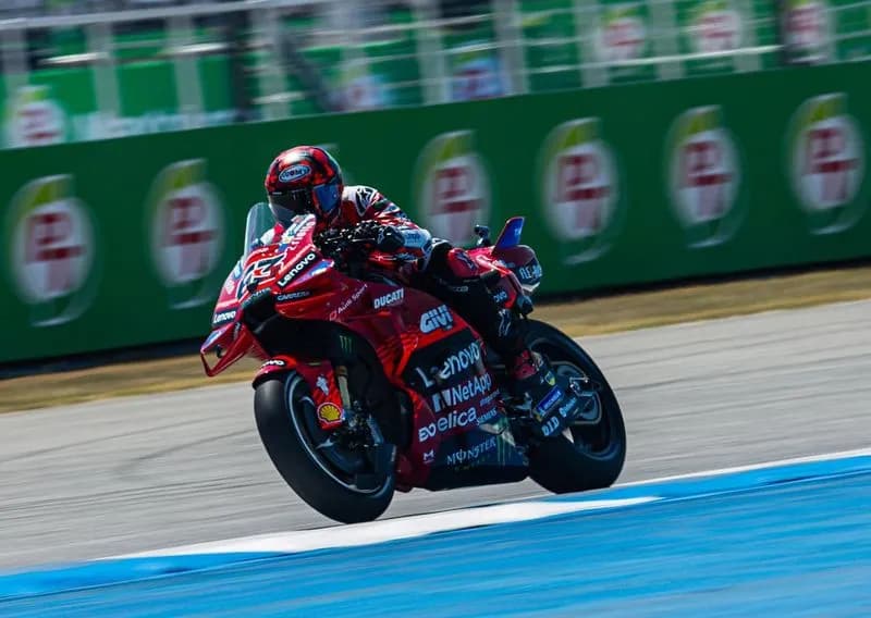 CHIVASSO - Moto Gp, Bagnaia chiude terzo nella sprint race in Thailandia
