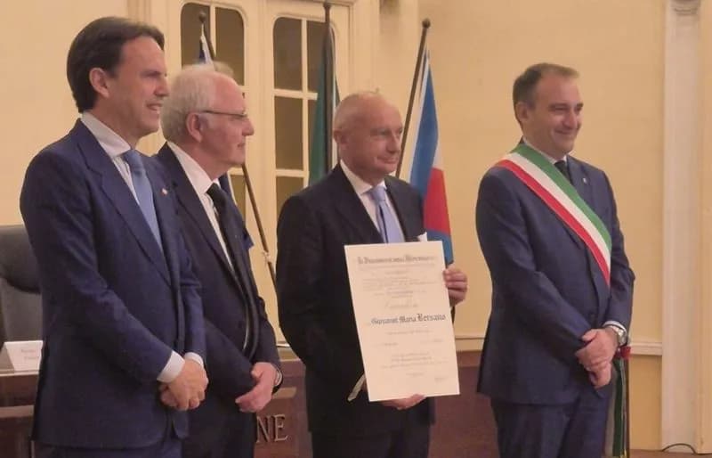CANAVESE - Il dottor Giovanni Bersano nominato Cavaliere della Repubblica