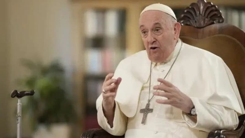 CHIVASSO - Morto Papa Francesco: Comune proclama lutto cittadino