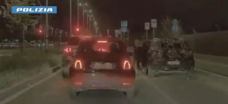 CHIVASSO - Furti e spaccate a Torino, 19enne preso dalla polizia stradale