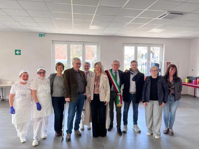 CHIVASSO - Inaugurata la sala mensa della scuola primaria «Dasso»