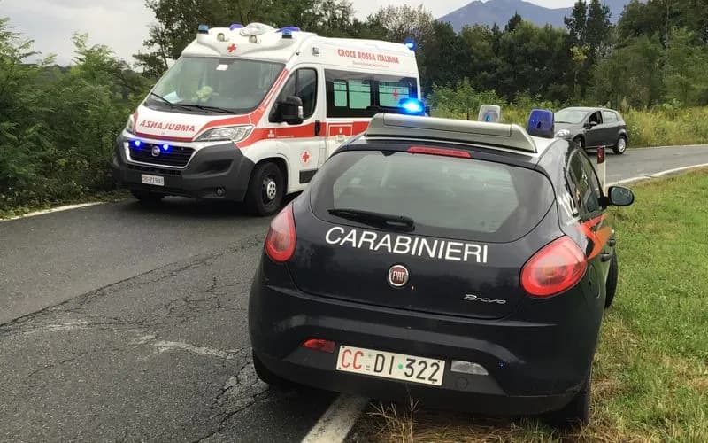 CIRIE' - Incidente sul lavoro, due operai feriti da un cancello: ricoverati in ospedale