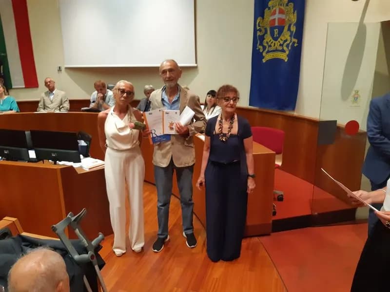 COLLERETTO CASTELNUOVO - Il poeta Enrico Aires vince il «Premio letterario città di Rivoli» 2025 - FOTO