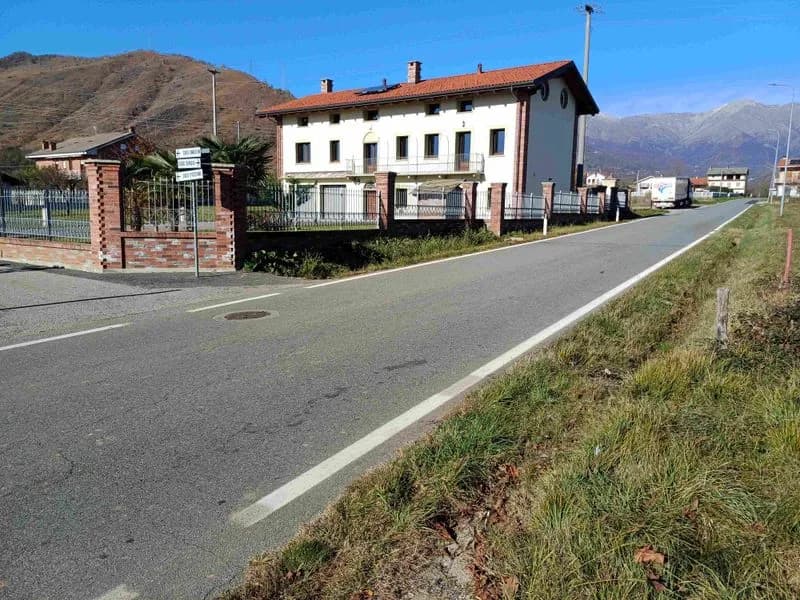 CORIO - Servono quasi 2 milioni di euro per i marciapiedi fino a Benne