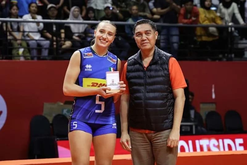 CORIO - Da Benne al titolo mondiale under 21: tutti pazzi per la schiacciatrice Teresa Maria Bosso - FOTO