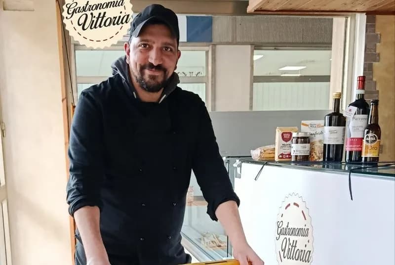 CUORGNE' - La buona e sana cucina in tavola ogni giorno con «Gastronomia Vittoria»