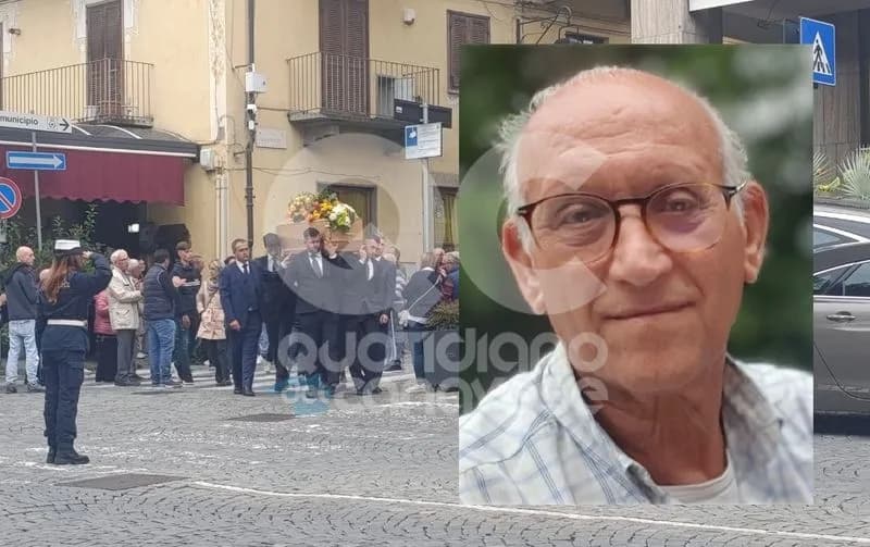 CUORGNE' - Una folla silenziosa e commossa per l'ultimo viaggio terreno di Ignazio Ierardi - FOTO