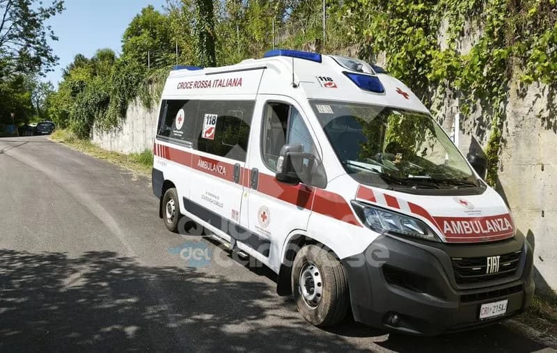 TRAGEDIA A CUORGNE’ - Travolto da un mini escavatore: morto un uomo di 74 anni