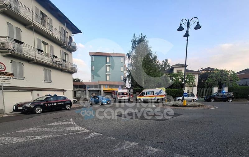 CUORGNE' - Bimbo cade dal balcone del secondo piano: elitrasportato in codice rosso al Regina Margherita