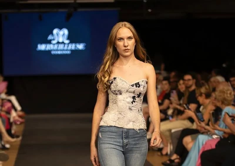 CUORGNE' - La modella Ramona Molinario brilla alla Torino Fashion Week - FOTO