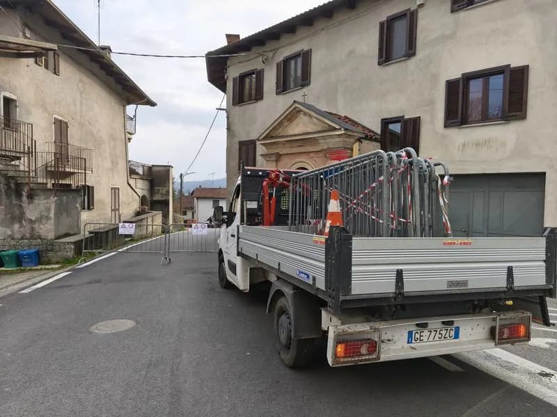 CUORGNE' - Riaperta in frazione Priacco la strada provinciale per la Valle Sacra - FOTO
