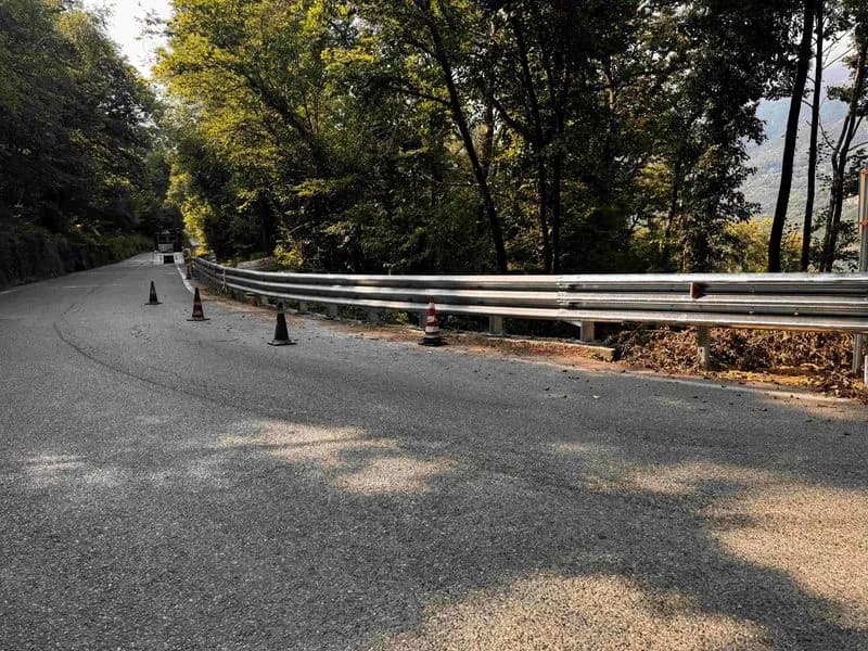 CUORGNE-ALPETTE - La Città metropolitana ha messo in sicurezza (e riasfaltato) la provinciale 44 - FOTO