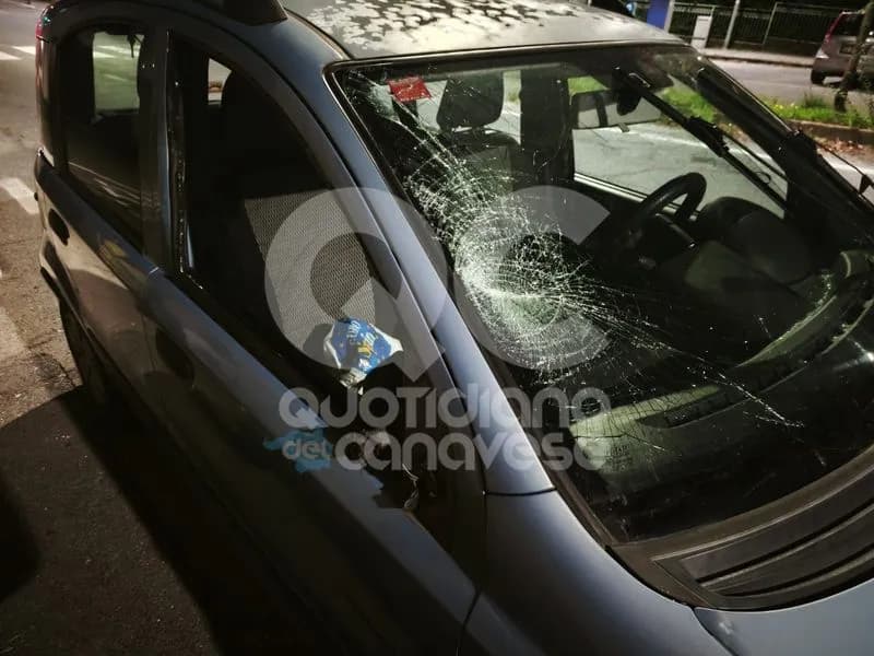 FAVRIA - Scontro auto-monopattino, due minorenni feriti trasportati in ospedale - FOTO