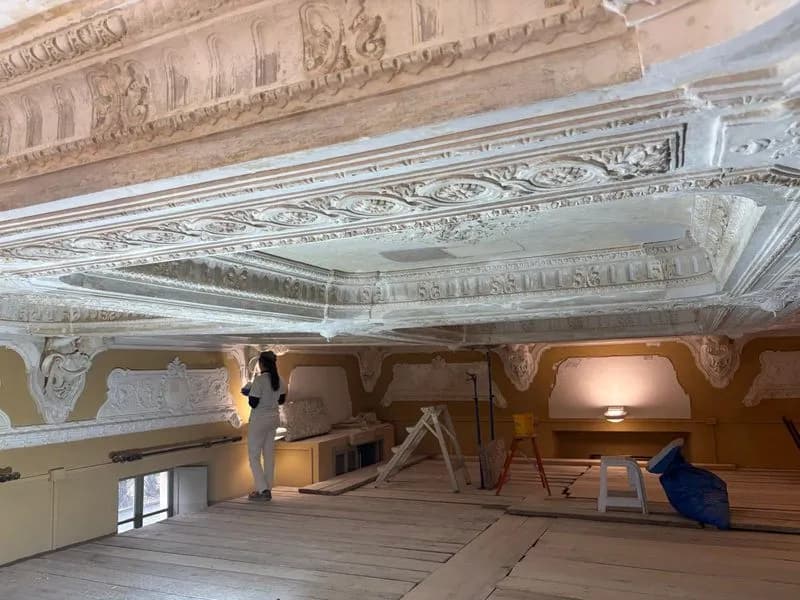 FAVRIA - La storica sala musica sta tornando agli antichi splendori - FOTO