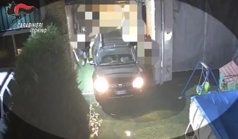 FAVRIA - Gravi ma stazionarie le condizioni dell'uomo ferito a colpi di pistola - FOTO e VIDEO