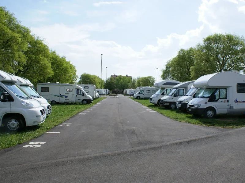 CANAVESE - Dalla Regione quasi 600 mila euro per nuove aree di sosta del turismo itinerante in dieci Comuni della nostra zona