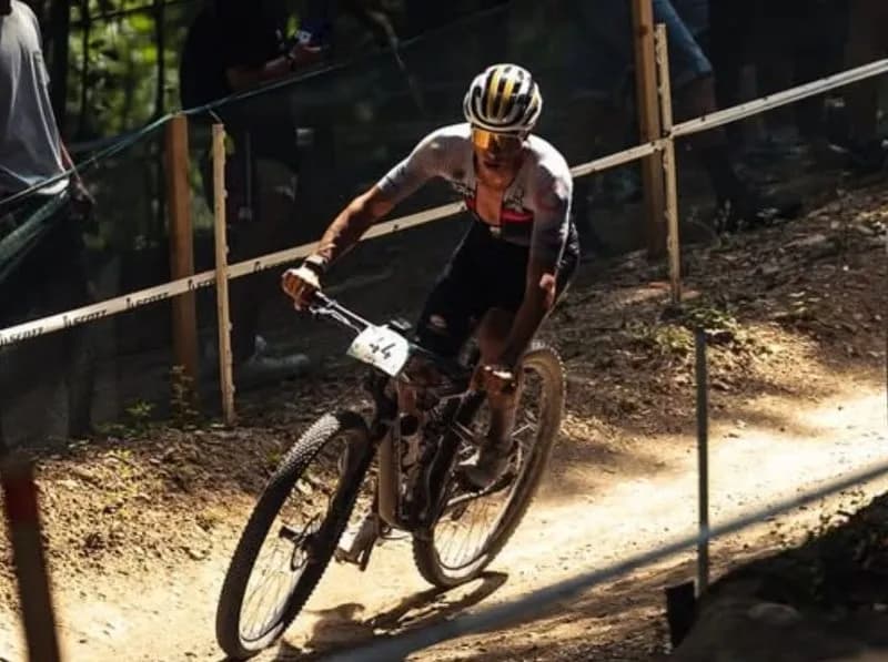 FRONT CANAVESE - Angelo Fuccio è medaglia di bronzo ai campionati italiani di Downhill - FOTO