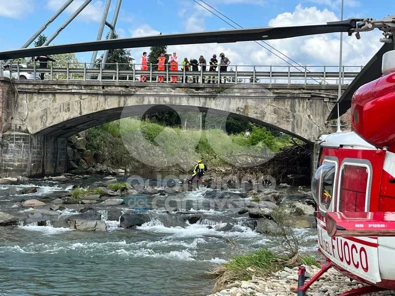 DRAMMA A FRONT - Trovato morto nel Malone: un uomo è caduto dal ponte, inutili tutti i soccorsi