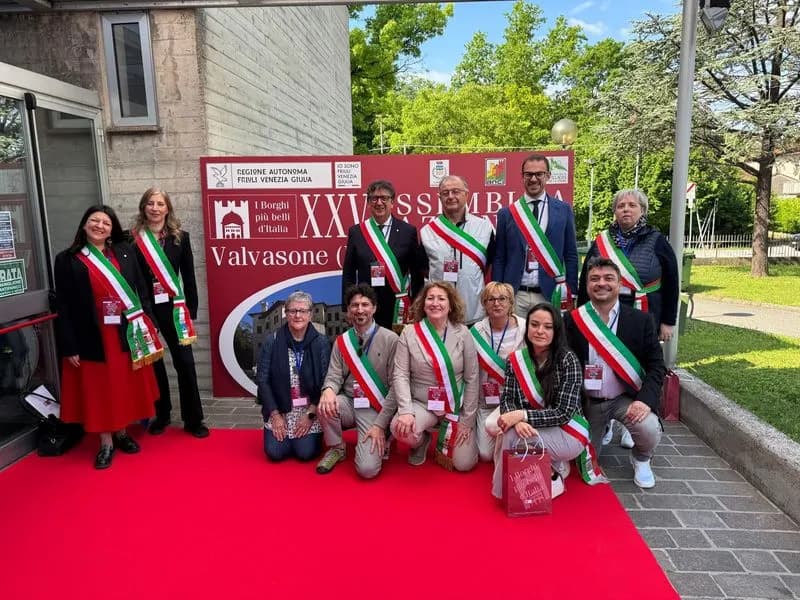 INGRIA - Il sindaco De Santis all'assemblea dei borghi più belli d'Italia