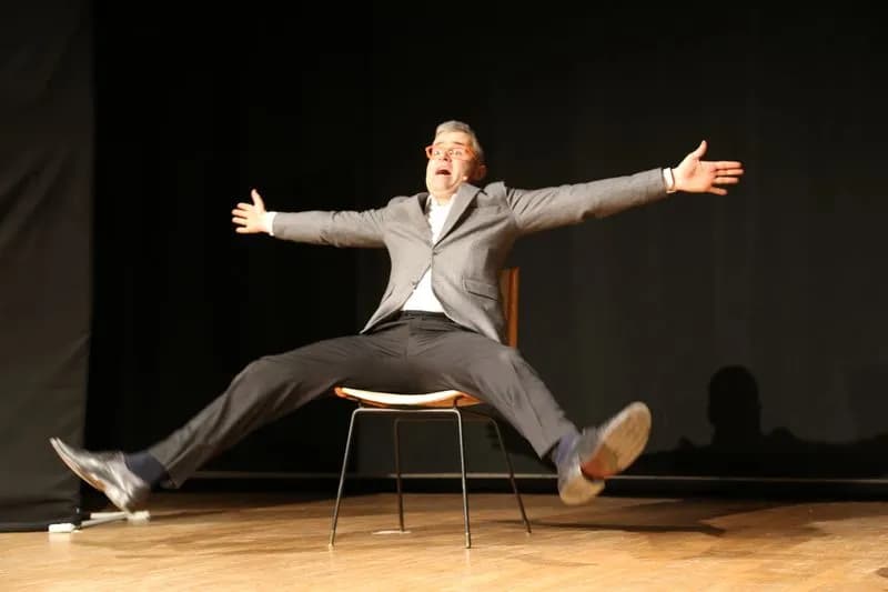 IVREA - «Mister Jackpot», lo spettacolo teatrale sul gioco d'azzardo patologico