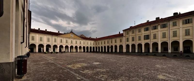 IVREA - Giornata mondiale sull'autismo, sarà blu piazza Ottinetti