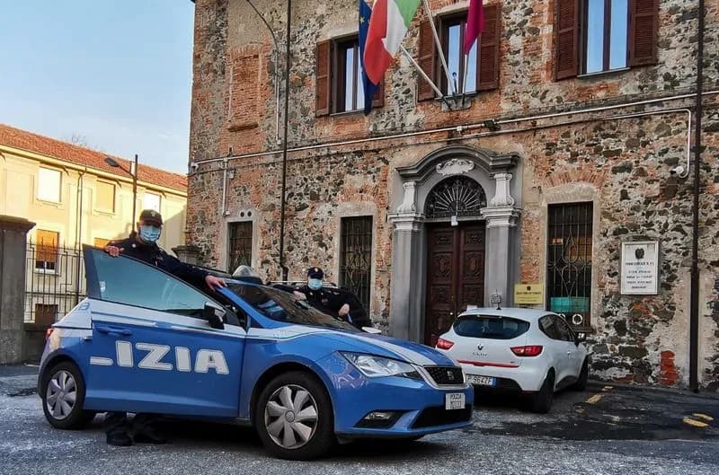 IVREA - Parte il progetto «Eporedia»: task force della Polizia contro spaccio e criminalità nella zona rossa