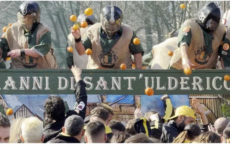 CARNEVALE IVREA - Battaglia delle arance: 533 contusi, quasi 100 in più rispetto allo scorso anno. In calo i passaggi in ospedale