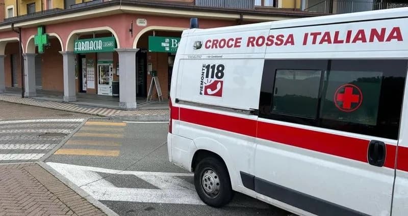 LEINI' - In shock anafilattico dopo aver preso un antibiotico, salvato dai suoi farmacisti