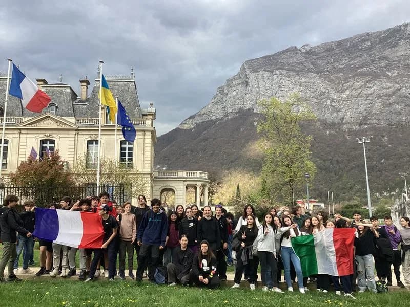 LEINI' - Gli studenti dell'Istituto comprensivo in Francia per uno scambio culturale - FOTO