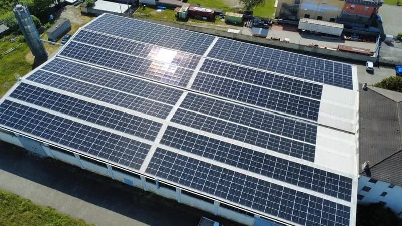 LESSOLO - Energia Positiva Cer attiva il suo primo impianto fotovoltaico di comunità - FOTO