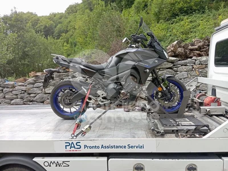 LOCANA-NOASCA - Incidente sulla 460, motociclista ferito elitrasportato in ospedale - FOTO