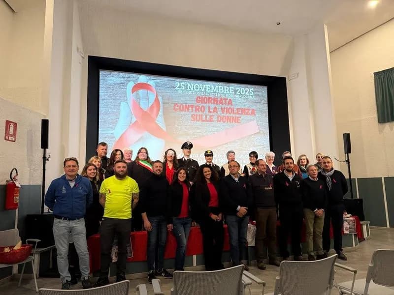 LOCANA - Un'intera comunità contro la violenza sulle donne - FOTO